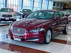جاكوار XF